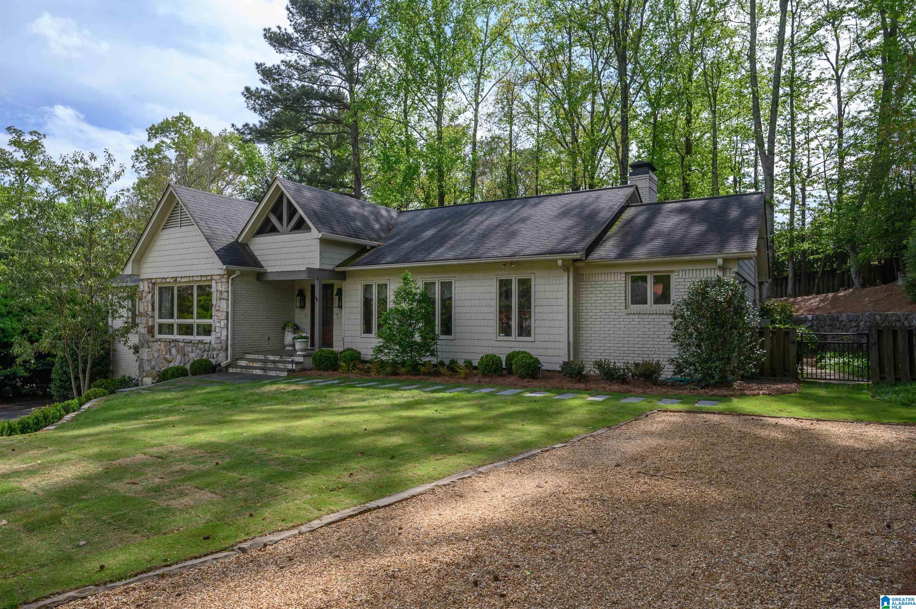 4246 Chickamauga Road Birmingham, AL 35213 - Photo 2 of 63