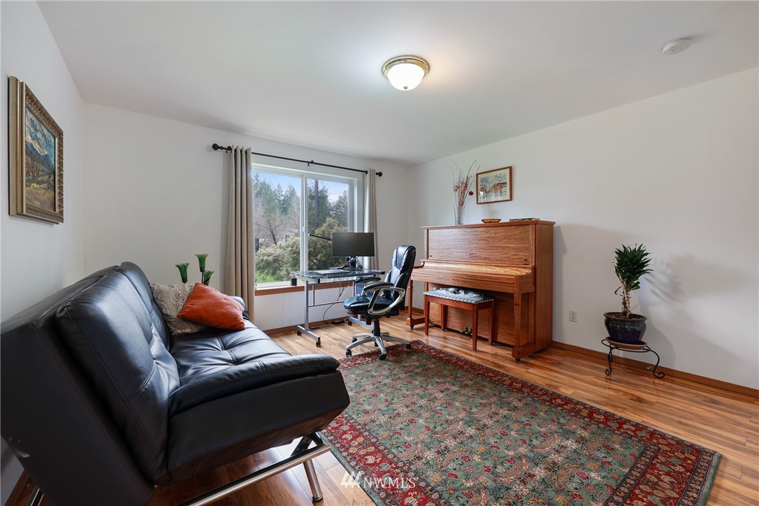 10039 Littlerock Road Southwest Olympia, WA 98512 - Photo 25 of 40 Gallery Image 25
