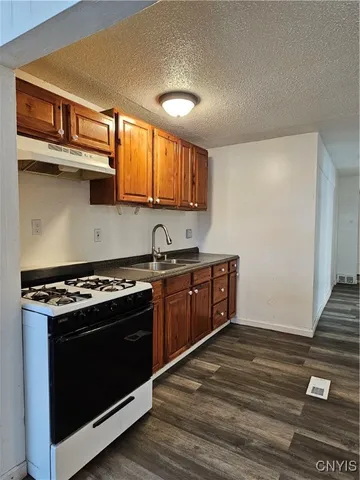 $125,000 | 324-326 James Street, Utica, NY 13501