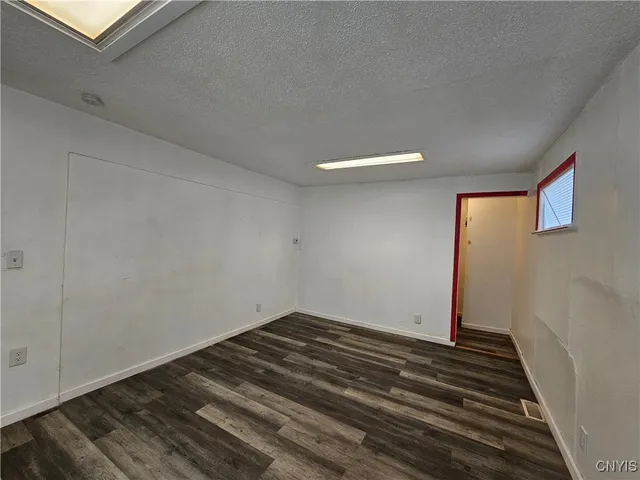 $125,000 | 324-326 James Street, Utica, NY 13501