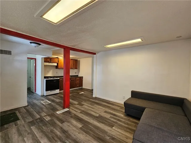 $125,000 | 324-326 James Street, Utica, NY 13501