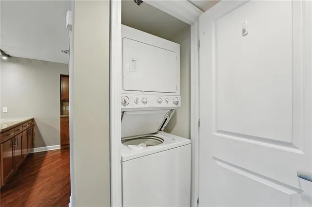 $236,500 | 600 Admiral Boulevard, Unit 1603, Kansas City, MO 64106