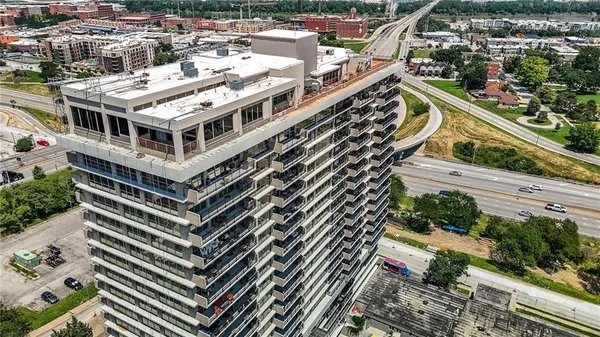 $227,500 | 600 Admiral Boulevard, Unit 1603, Kansas City, MO 64106