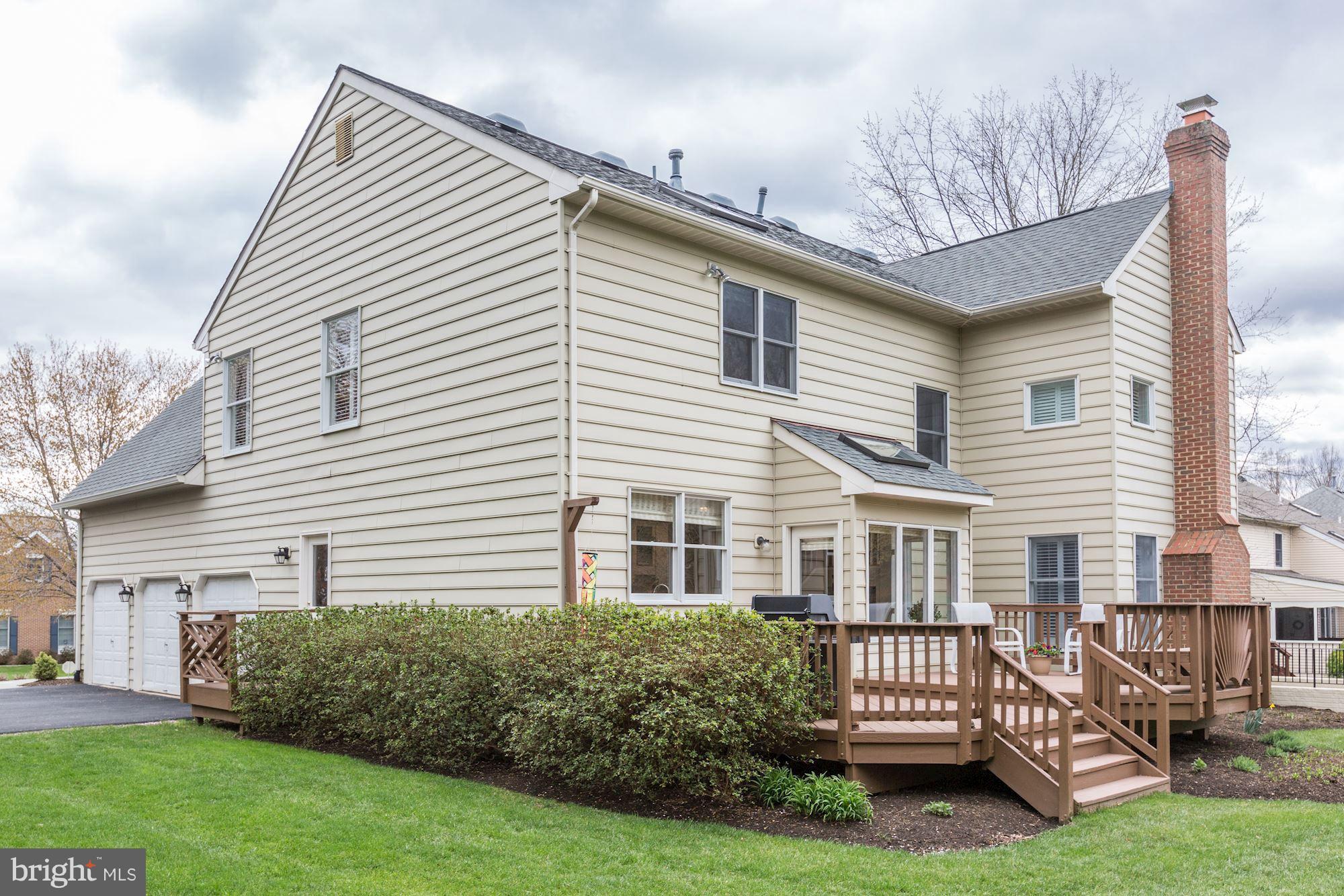 1316 Dasher Lane Reston, VA 20190 - Photo 27 of 30 Exterior (General)