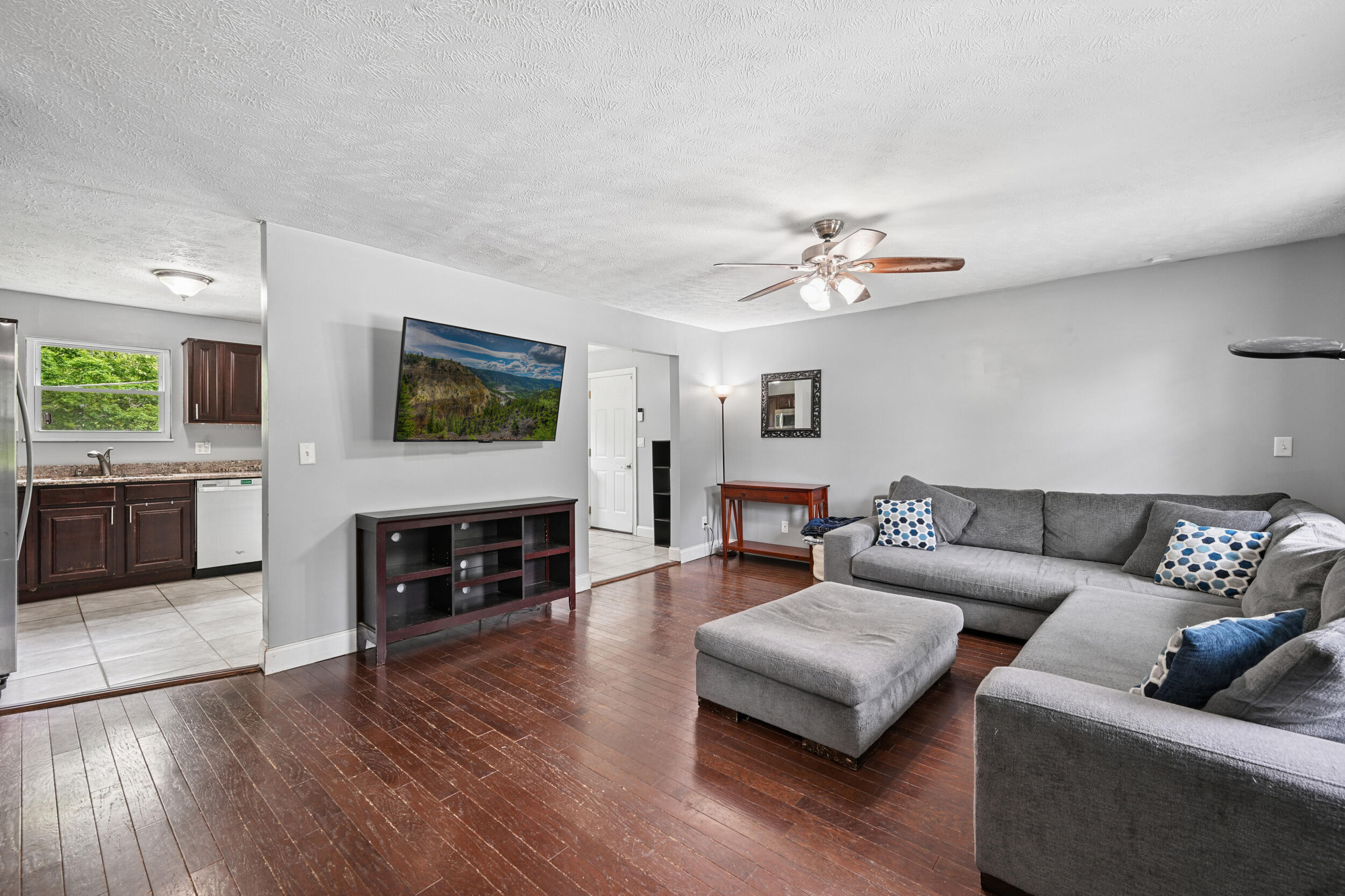 820 Cox Road Independence, KY 41051 - Photo 4 of 29
