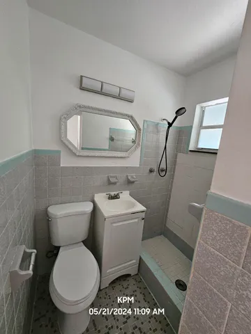 $1,700 | 115 Bravado Lane, Unit 4, Palm Beach Shores, FL 33404