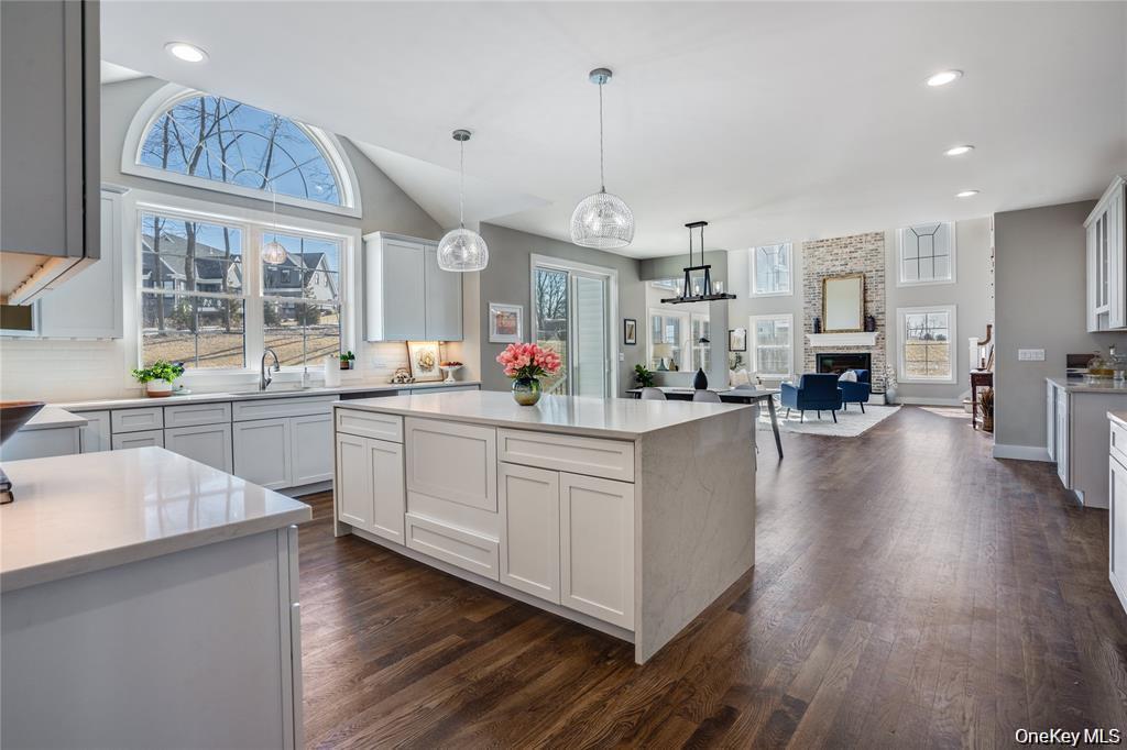 26 Gentry Bend Poughkeepsie, NY 12603 - Photo 5 of 15