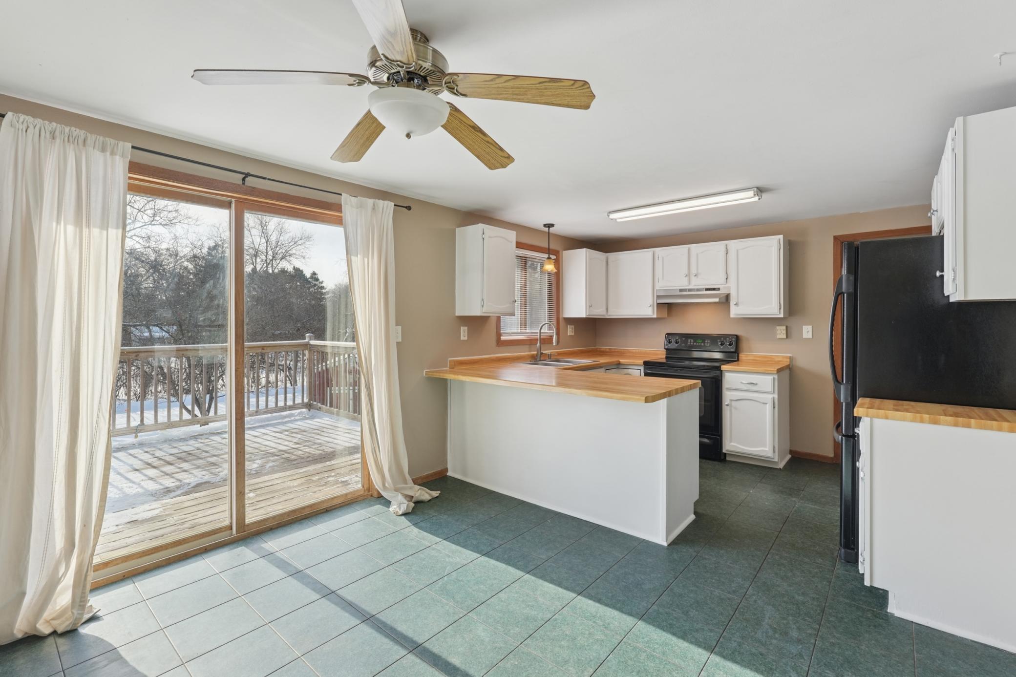 890 Maple Drive Osceola, WI 54020 - Photo 4 of 35