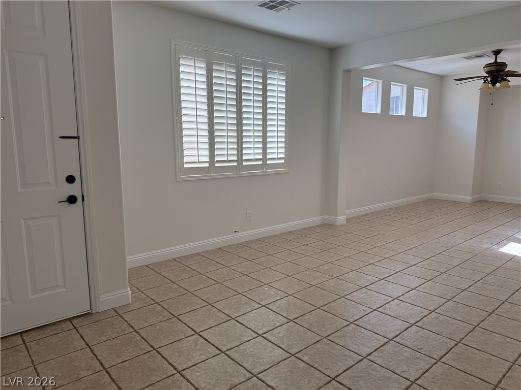 8159 Shellstone Avenue Las Vegas, NV 89117 - Photo 6 of 28