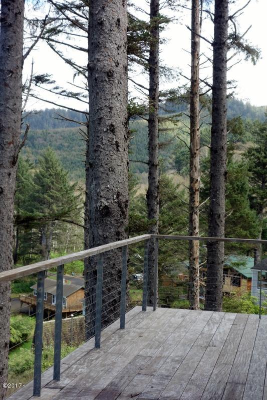 50007 South South Beach Point Road Neskowin, OR 97149 - Photo 19 of 31 Walker 025 (533x800)
