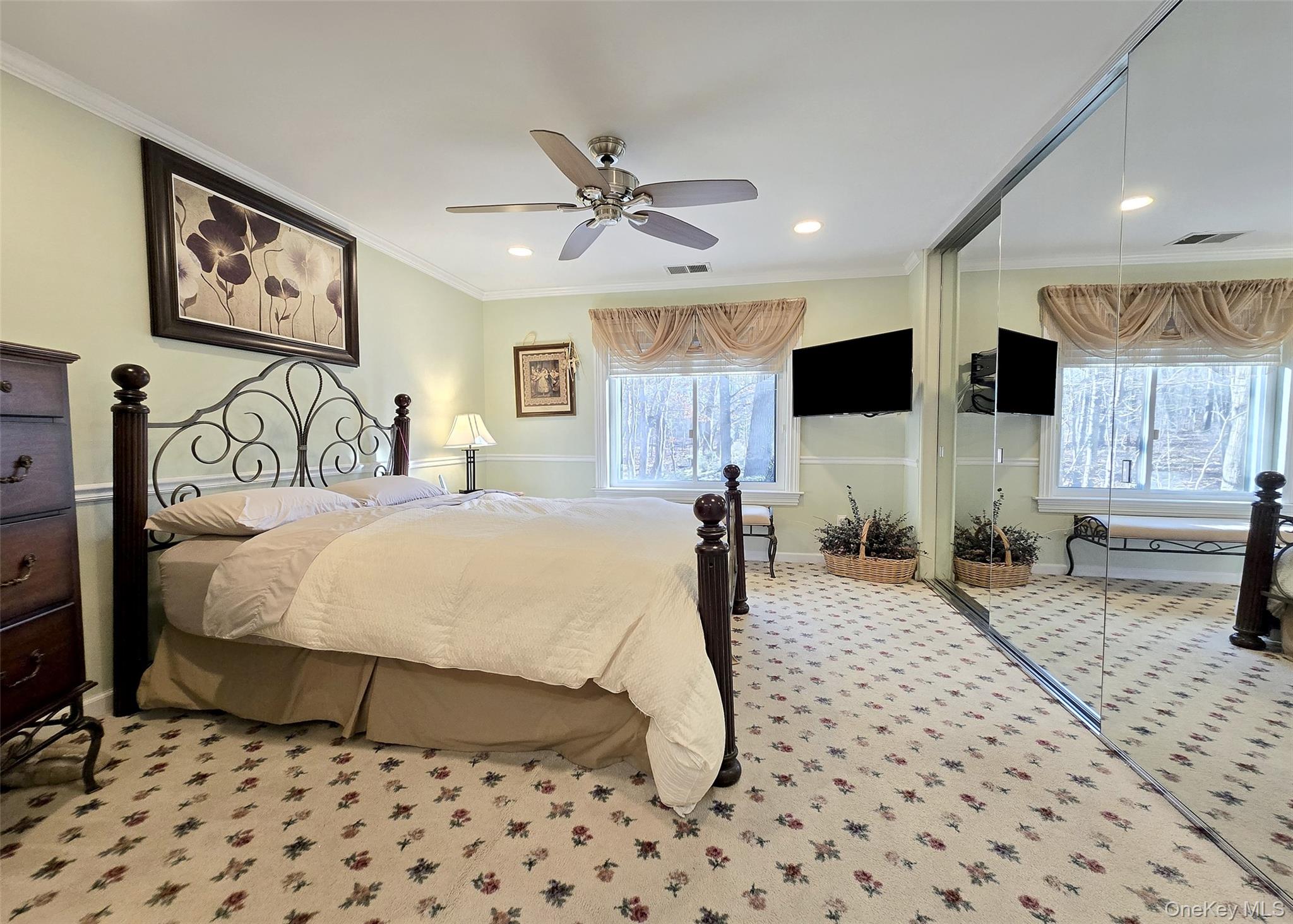 175 Birchwood Road Coram, NY 11727 - Photo 14 of 25