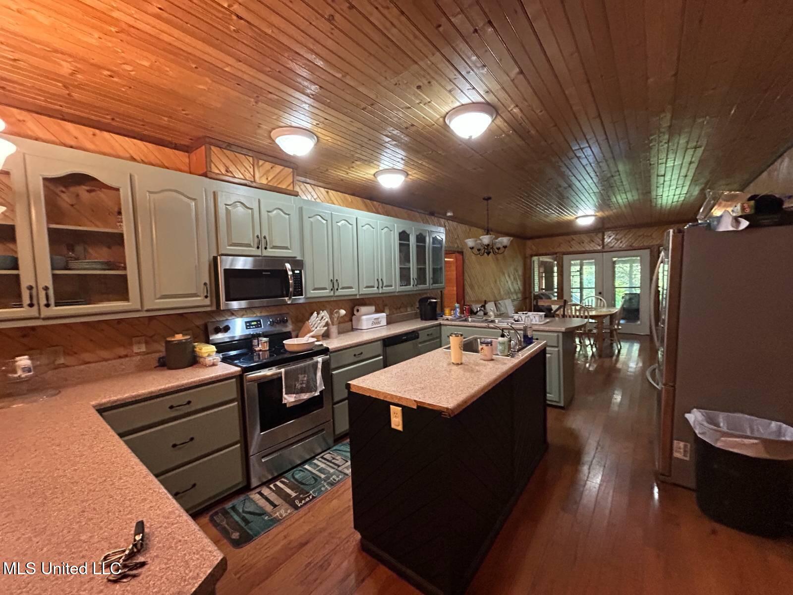 119 Spruce Drive Pinola, MS 39149 - Photo 11 of 27 11528209-dnYdJtc15nWhx8jW