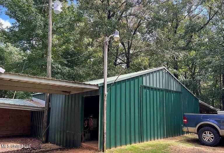 119 Spruce Drive Pinola, MS 39149 - Photo 14 of 27 11528209-KGZdTBpyKVTPg6Vg