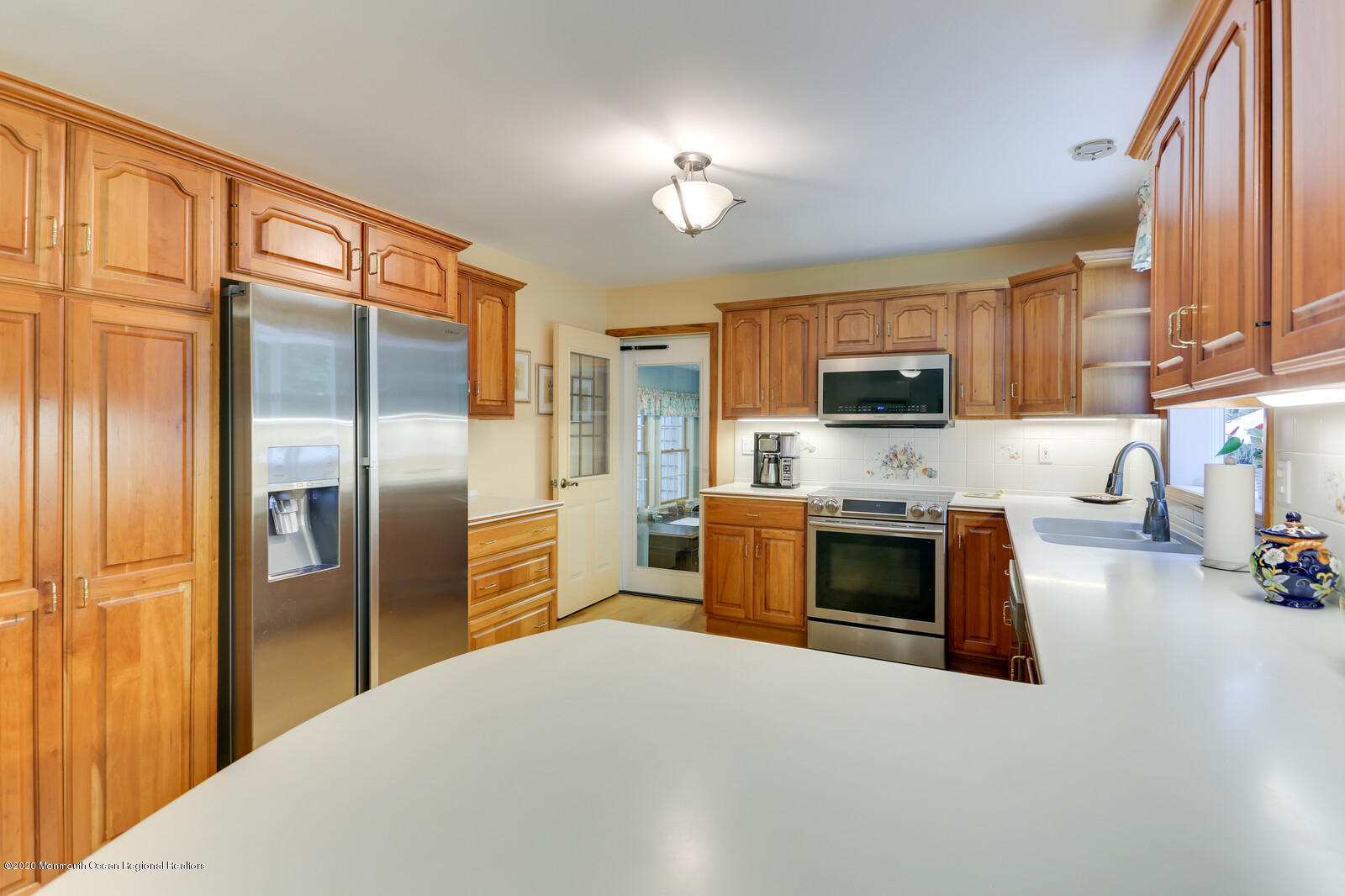 577 Pinehurst Road Cream Ridge, NJ 08514 - Photo 12 of 41 16_13Kitchen_mls