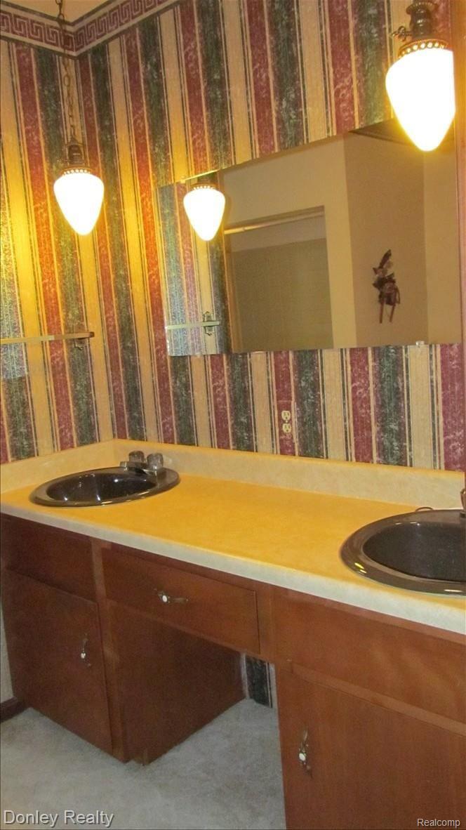 1325 Roods Lake Road Lapeer, MI 48446 - Photo 8 of 12 1325 Roods Lake Road, bath