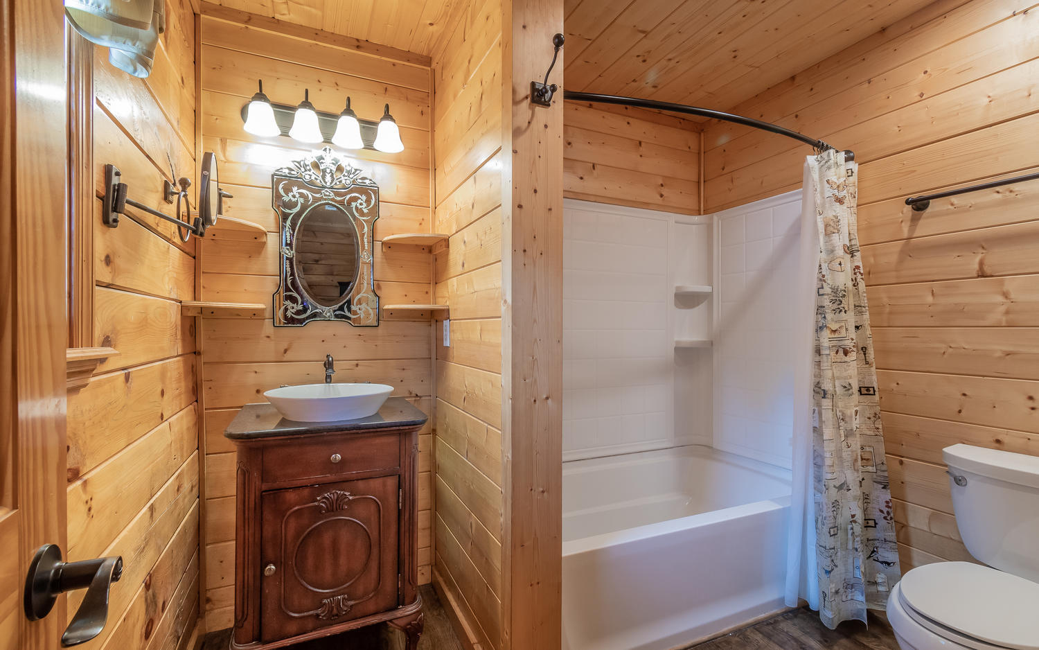 1503 Boo Boos Way Sevierville, TN 37862 - Photo 12 of 33 Master Bath