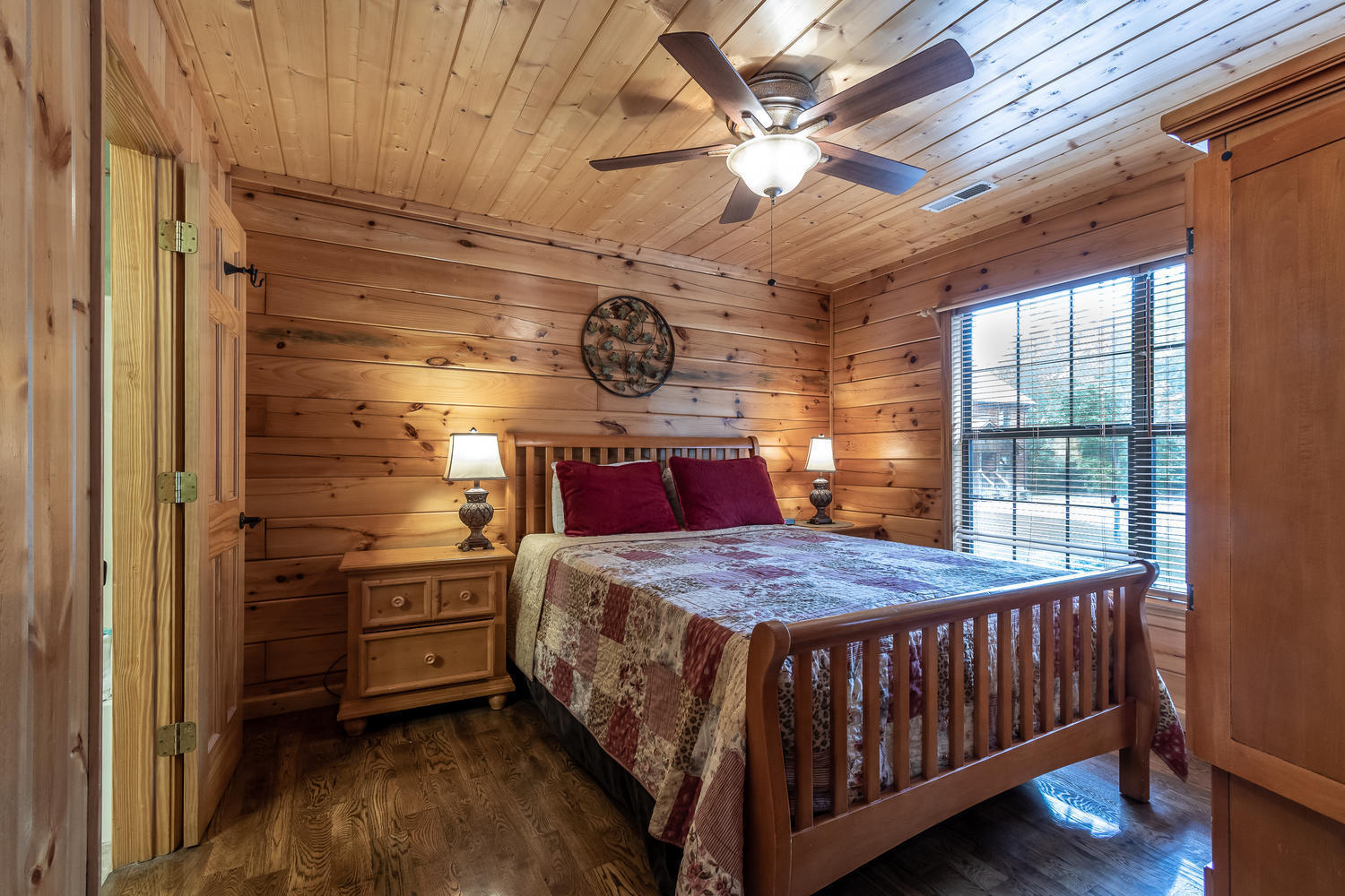 1503 Boo Boos Way Sevierville, TN 37862 - Photo 18 of 33 Upstairs Bedroom
