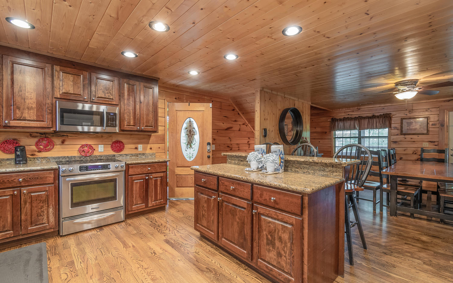 1503 Boo Boos Way Sevierville, TN 37862 - Photo 10 of 33 Kitchen