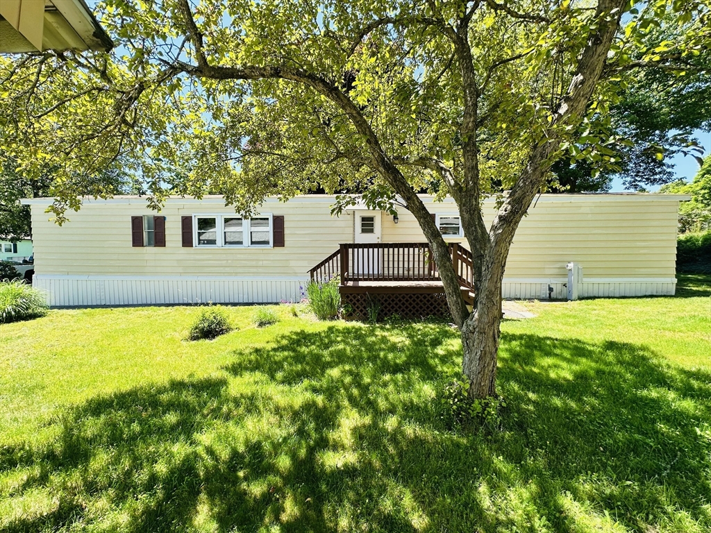 22 Contessa Drive Springfield, MA 01119 - Photo 29 of 36