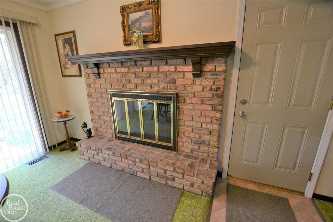 9465 Weber Road Columbus, MI 48063 - Photo 13 of 27 In Dining Area-Door Access to Attached Garage