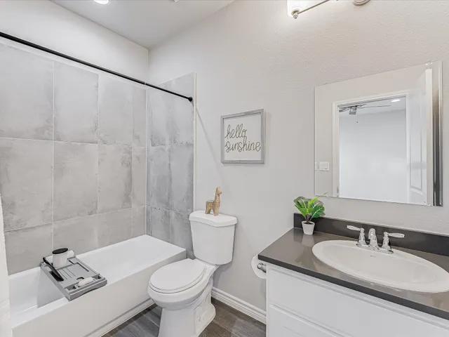 $199,000 | 201 Peruna Drive, Marble Falls, TX 78654