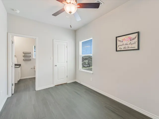 $199,000 | 201 Peruna Drive, Marble Falls, TX 78654