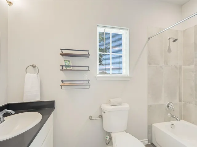 $199,000 | 201 Peruna Drive, Marble Falls, TX 78654