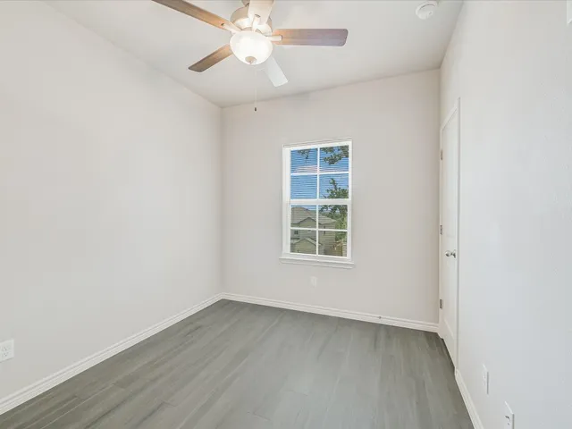 $199,000 | 201 Peruna Drive, Marble Falls, TX 78654