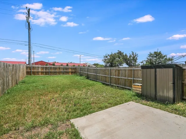 $199,000 | 201 Peruna Drive, Marble Falls, TX 78654