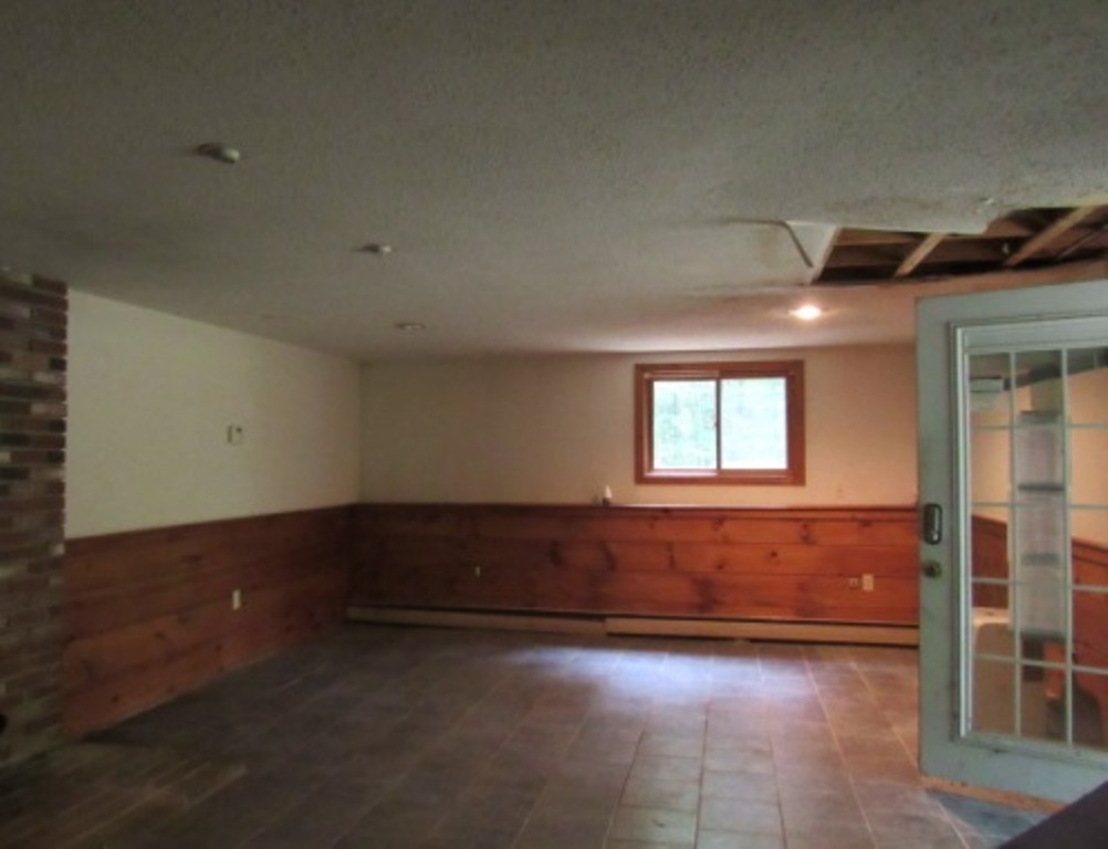 20 Loop Road Conway, NH 03860 - Photo 3 of 9