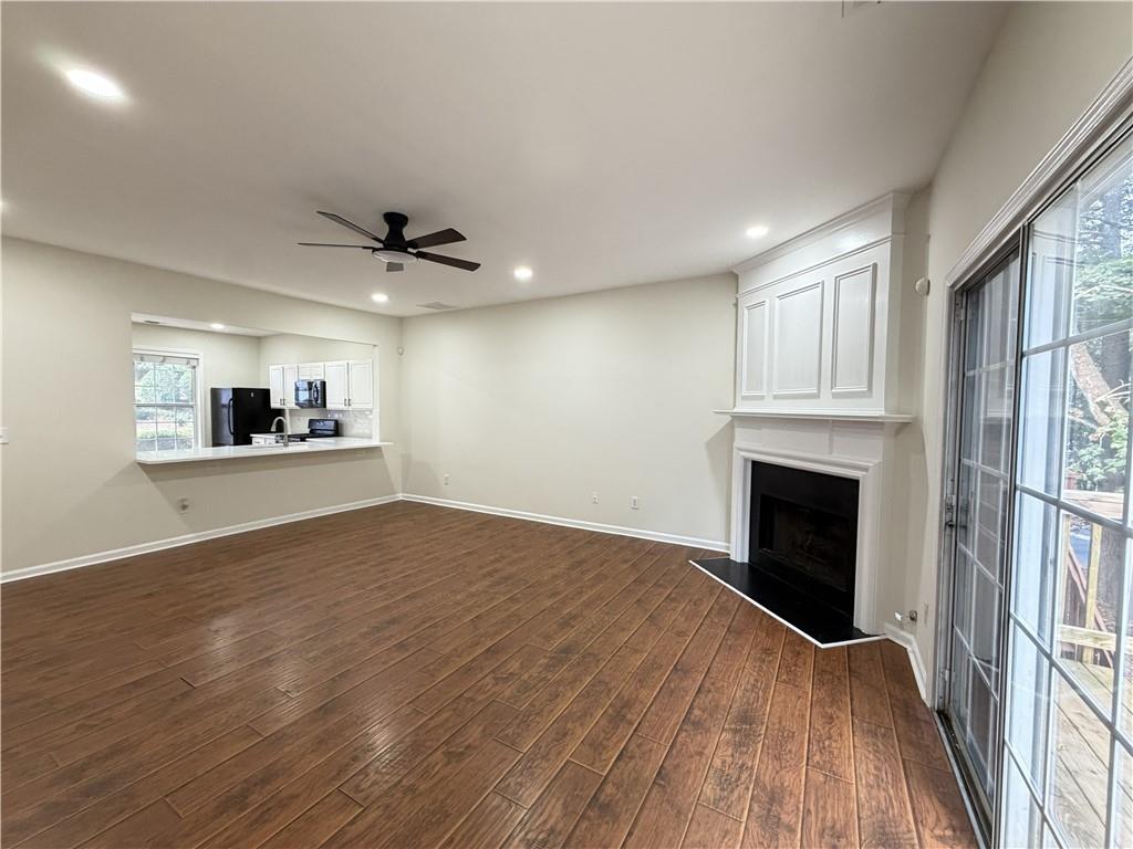 9155 Nesbit Ferry Road, Unit 129 Alpharetta, GA 30022 - Photo 14 of 47 Gallery Image 14