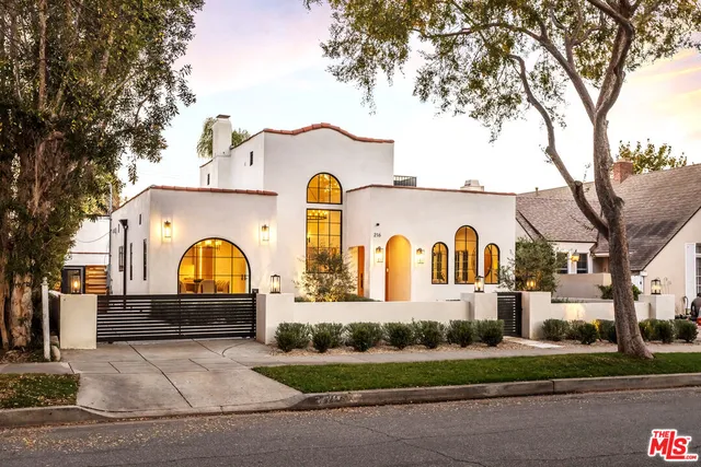 $4,495,000 | 216 South Almont Drive, Beverly Hills, CA 90211