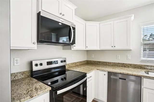 $294,900 | 32 Pecan Pass Trail, Ocala, FL 34472