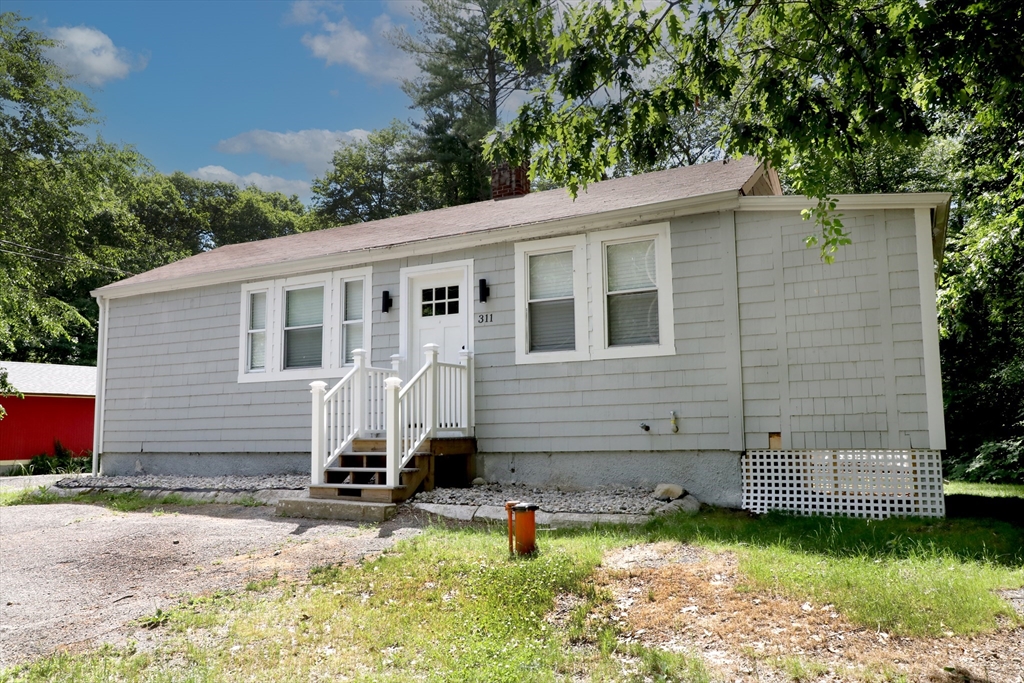 311 Winthrop Street Rehoboth, MA 02769 - Photo 2 of 29
