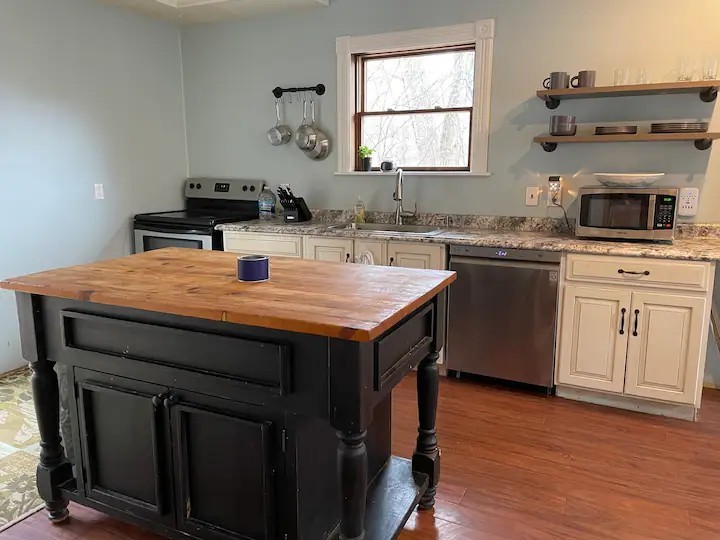 2928 East 15th Road Ottawa, IL 61350 - Photo 3 of 24