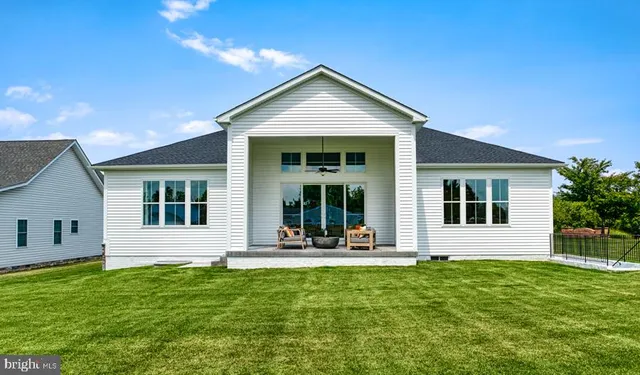 $879,999 | 101 Abrams Pointe Boulevard, Winchester, VA 22602