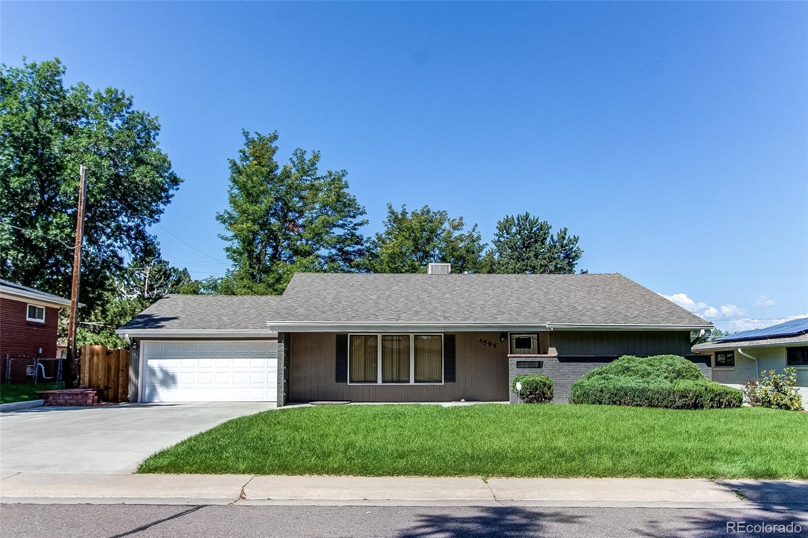4595 Reed Street Wheat Ridge, CO 80033 - Photo 2 of 40
