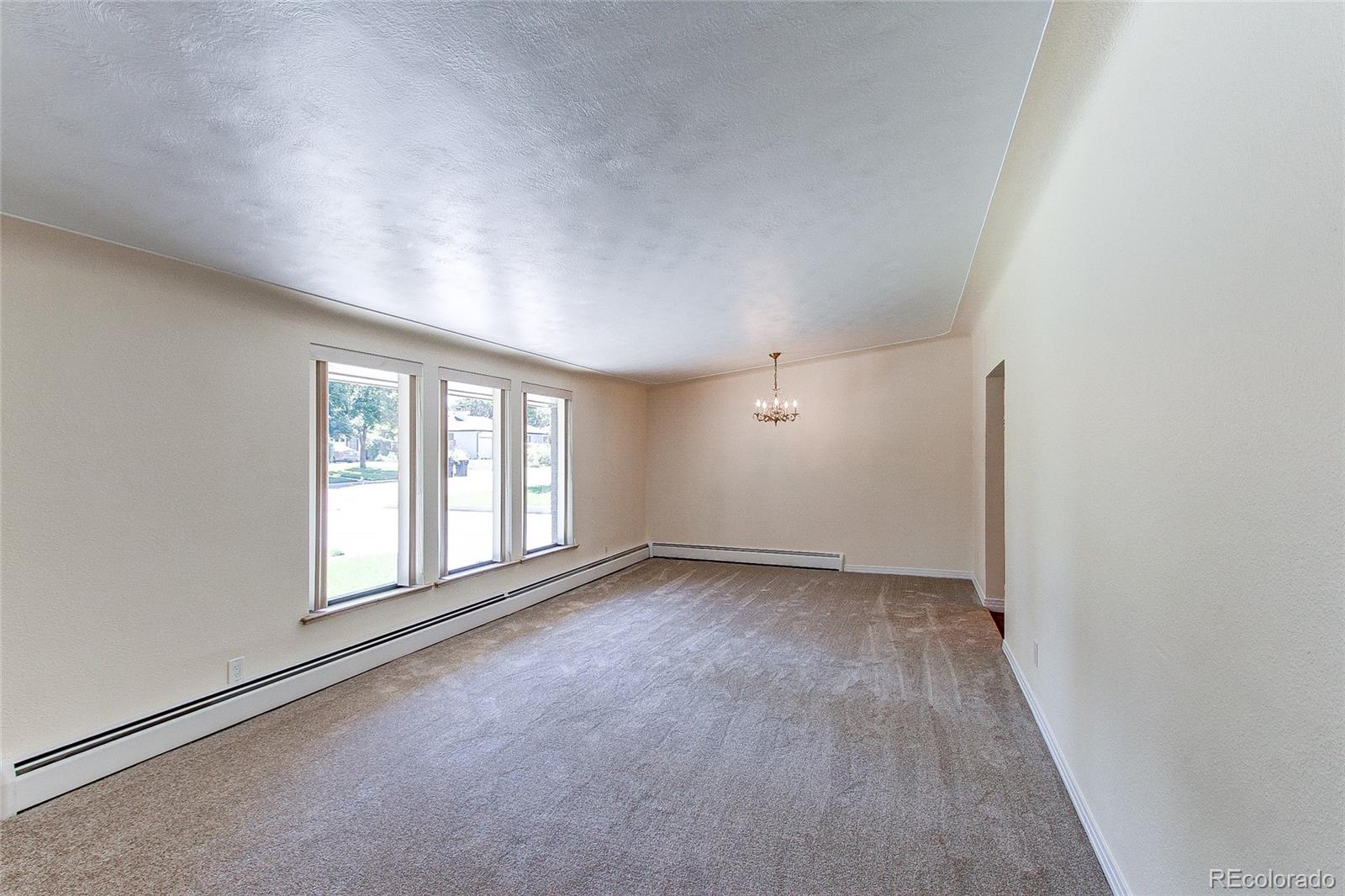 4595 Reed Street Wheat Ridge, CO 80033 - Photo 4 of 40