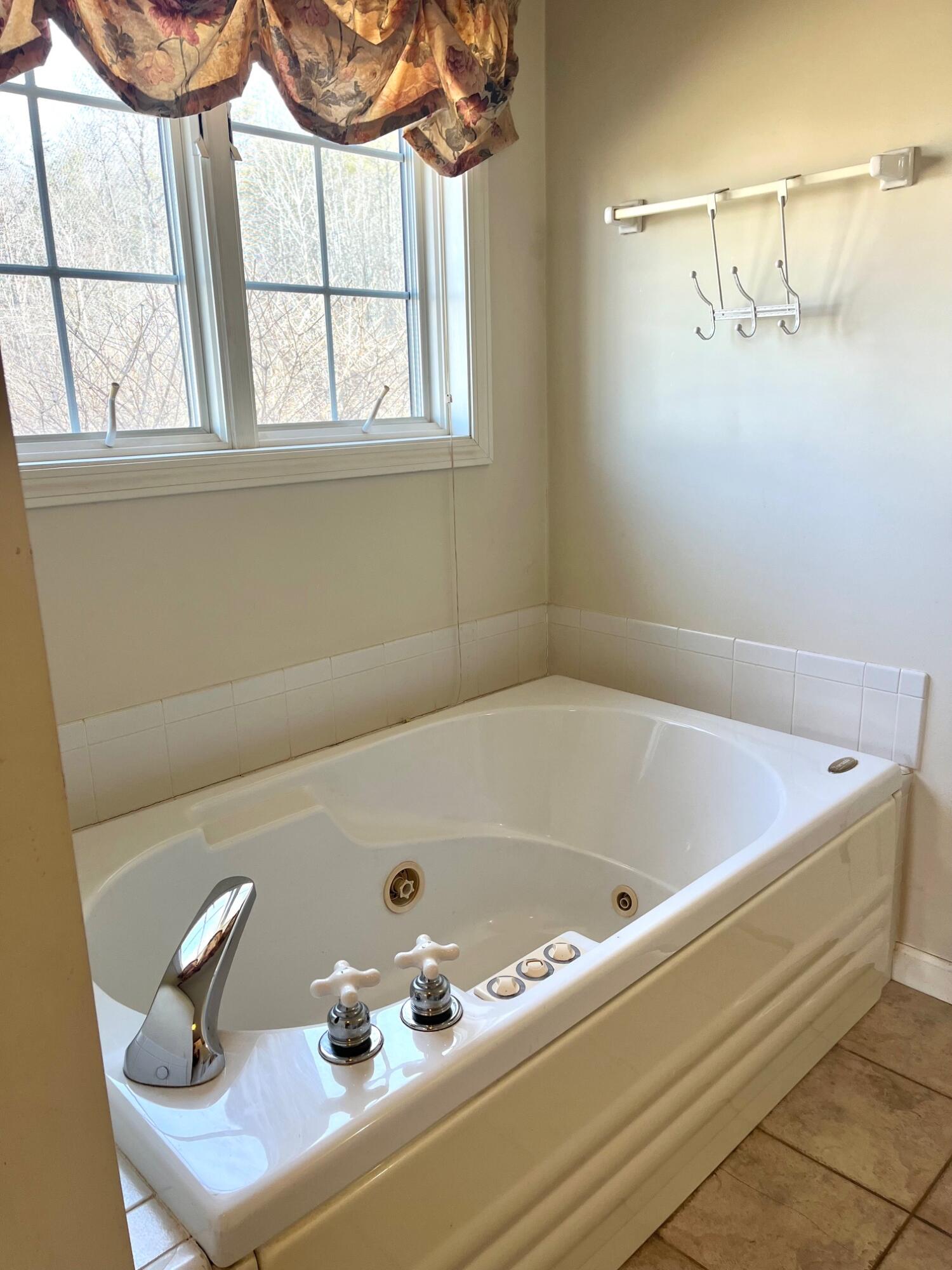 36 Joseph Drive, Unit 36 Gorham, ME 04038 - Photo 13 of 19 36mbath7