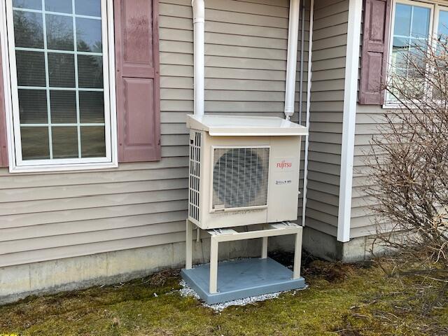 36 Joseph Drive, Unit 36 Gorham, ME 04038 - Photo 3 of 19 36 heat pump
