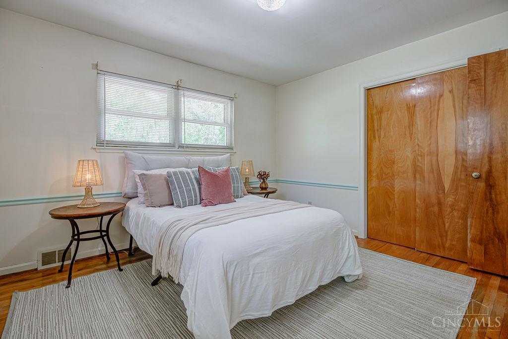 6109 Thompson Road Cincinnati, OH 45247 - Photo 16 of 40 Gallery Image 16