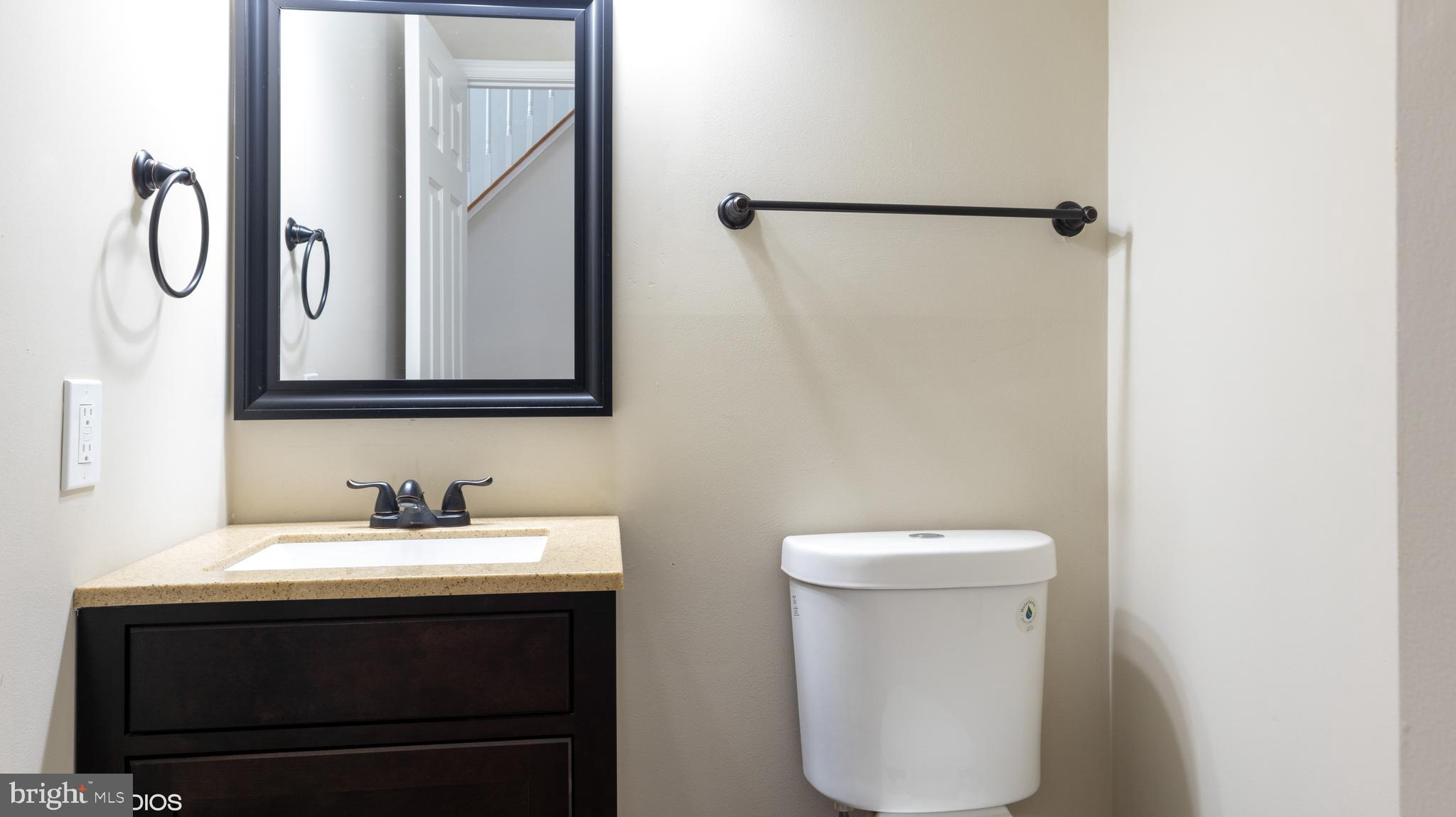 2112 Parkside Drive Bowie, MD 20721 - Photo 4 of 18