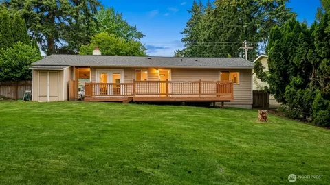 $992,000 | 11209 Northeast 112th Street, Kirkland, WA 98033