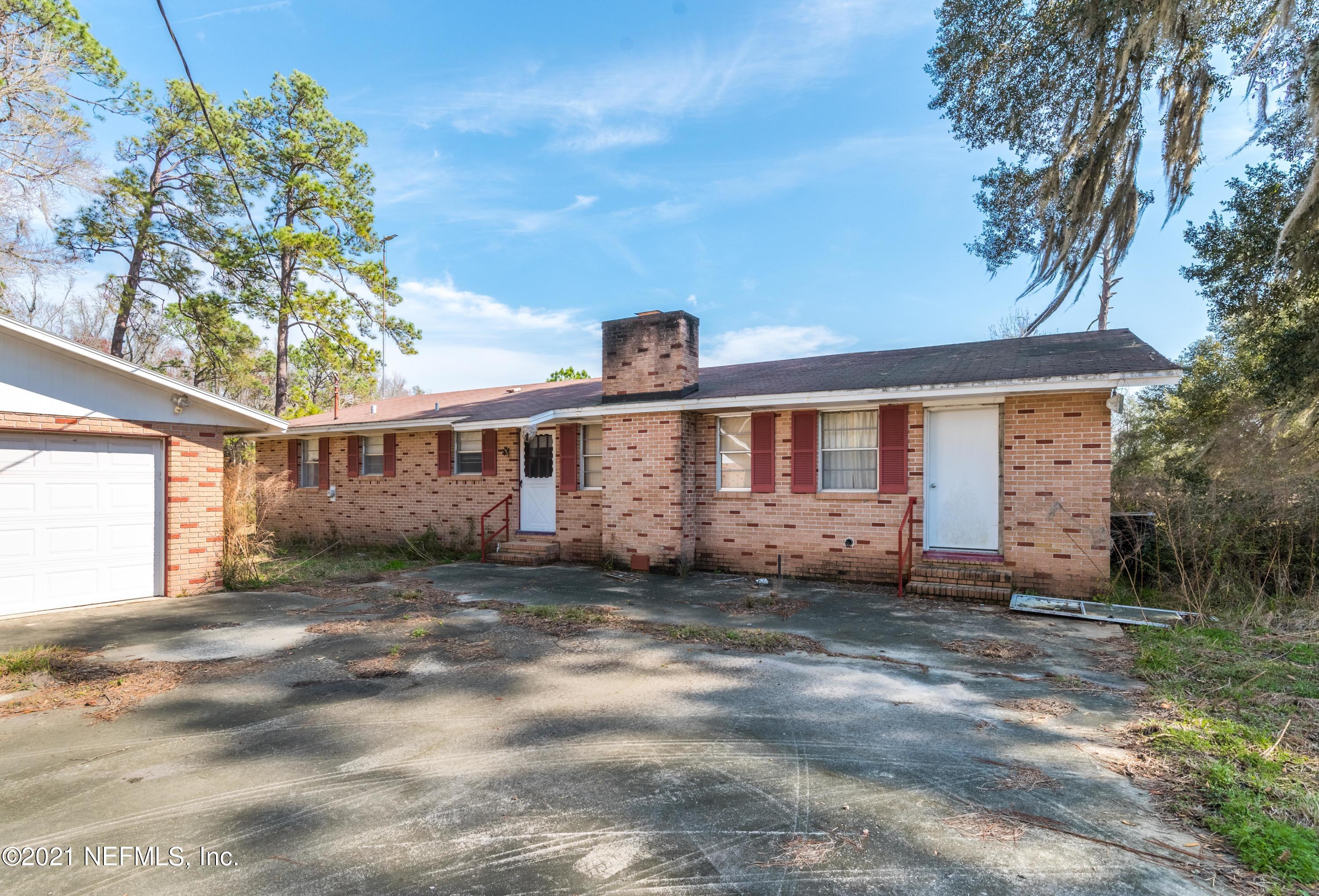 4282 Yellow Water Road Jacksonville, FL 32234 - Photo 12 of 32 Back of house