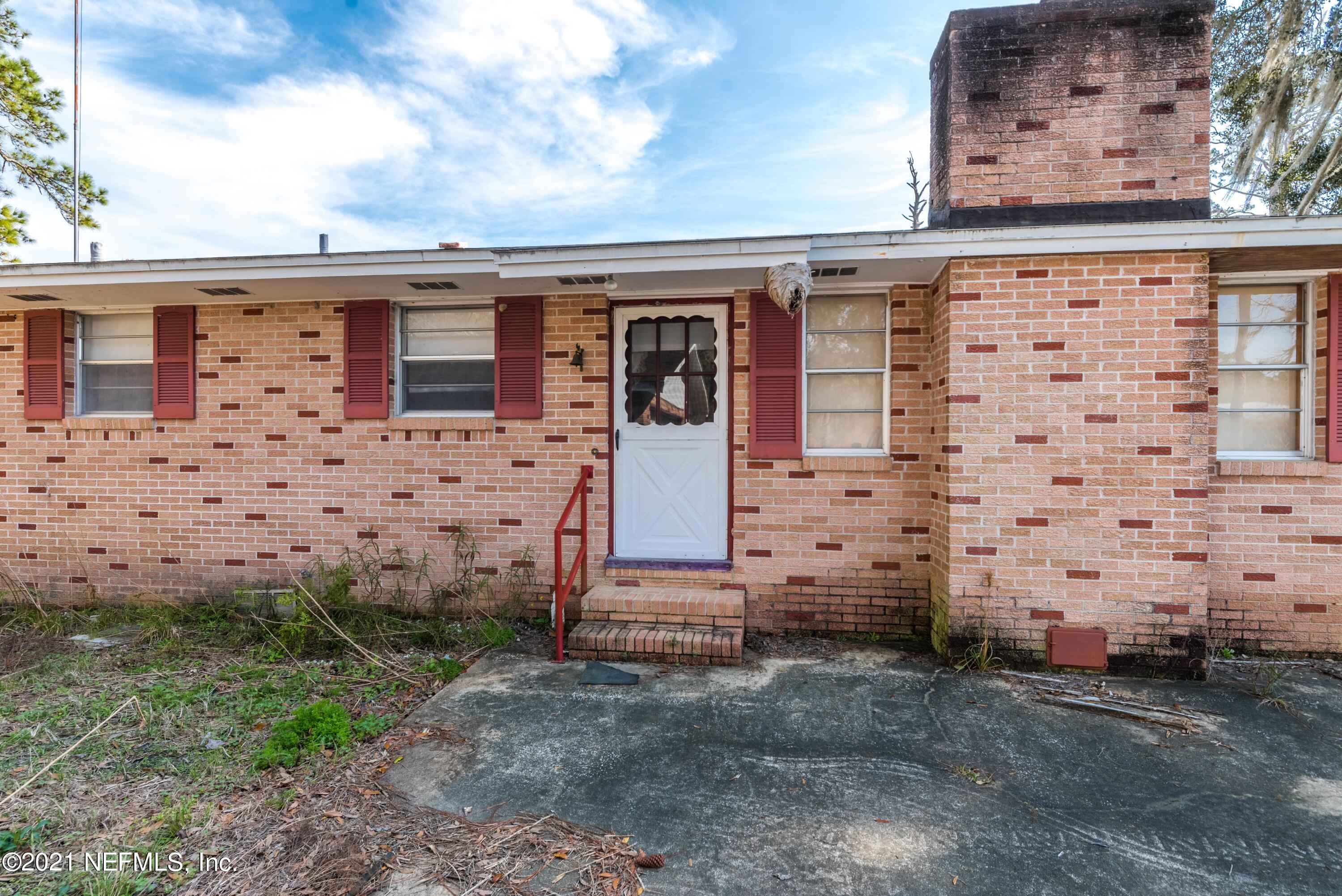 4282 Yellow Water Road Jacksonville, FL 32234 - Photo 13 of 32 Back of house