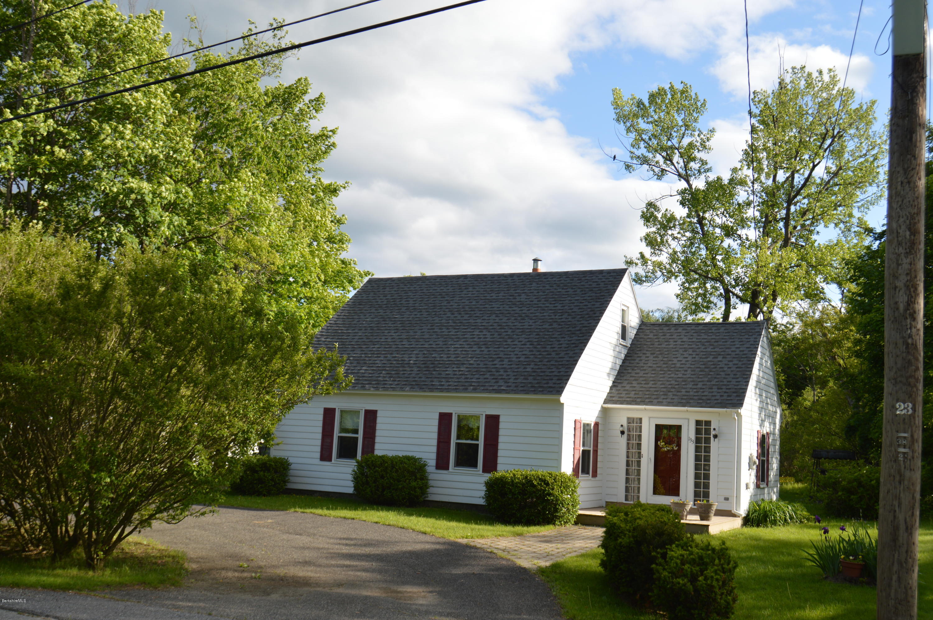 133 Adams Road Williamstown, MA 01267 - Photo 8 of 28 2019-06-03 07.07.03