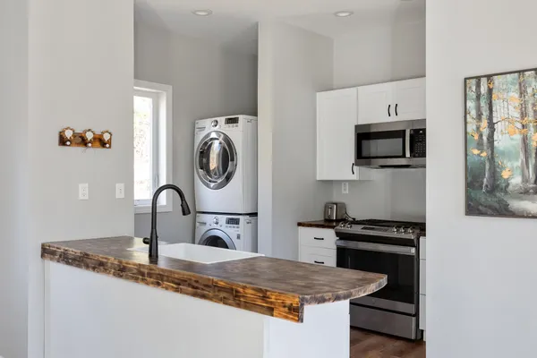 $309,900 | 82 Angus Drive, Johnson, VT 05656