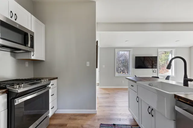 $344,900 | 82 Angus Drive, Johnson, VT 05656