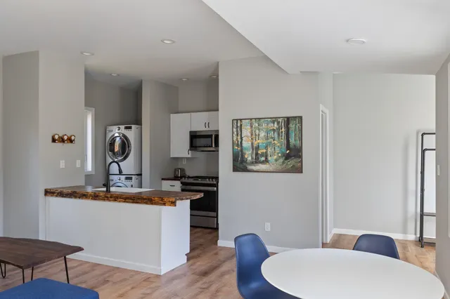 $324,900 | 82 Angus Drive, Johnson, VT 05656