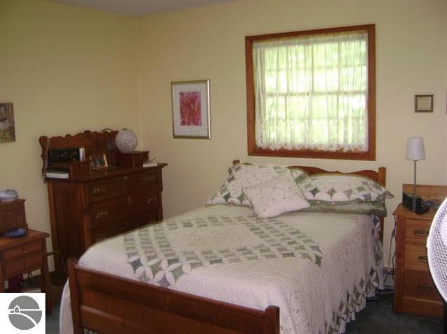 4295 Putnam Road Hale, MI 48739 - Photo 6 of 13 1754471-5.JPG